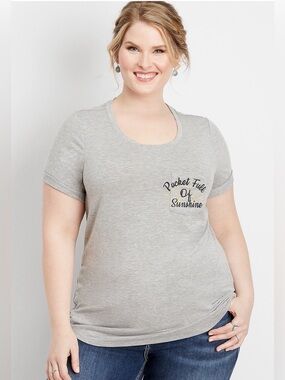 Maurice’s Pocket Full of Sunshine Gray Scoop Neck Women’s Tee